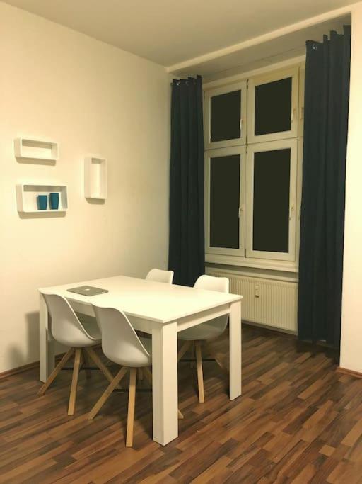 750 Sft Lovely Apartment In Central Berlin Mitte מראה חיצוני תמונה